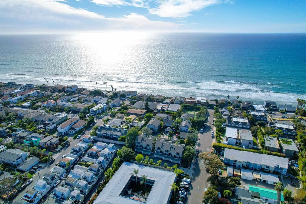 159 Grandview Street, Encinitas