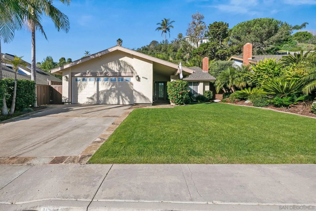 4694 Leathers St, CLAIREMONT