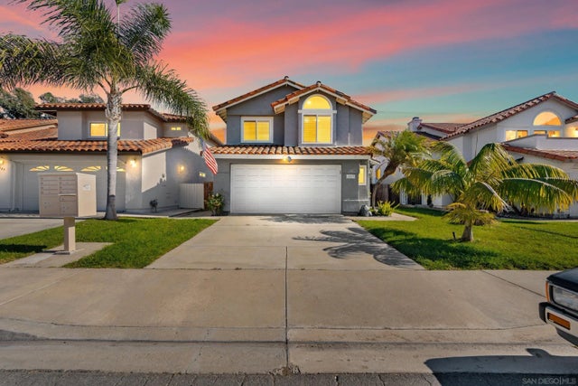 1813 Avenida Segovia, Oceanside