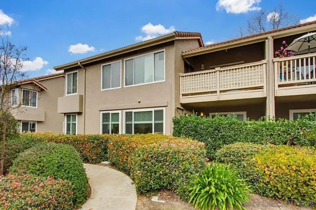 930 Via Mil Cumbres 175, Solana Beach