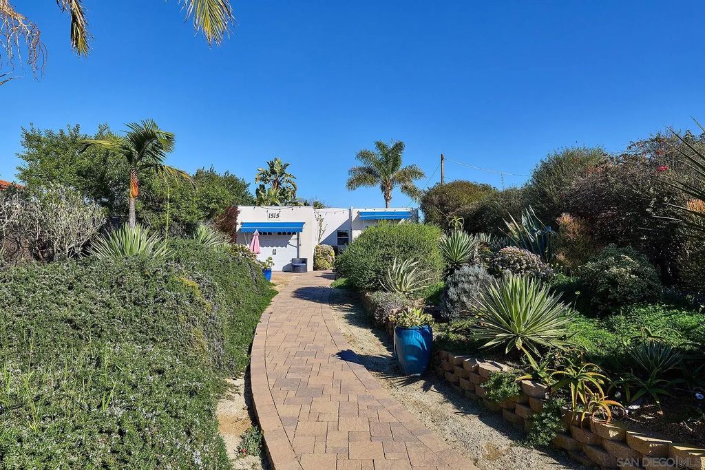 1515 Neptune Ave., Encinitas