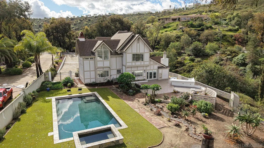 13746 Paseo Bonita, Poway