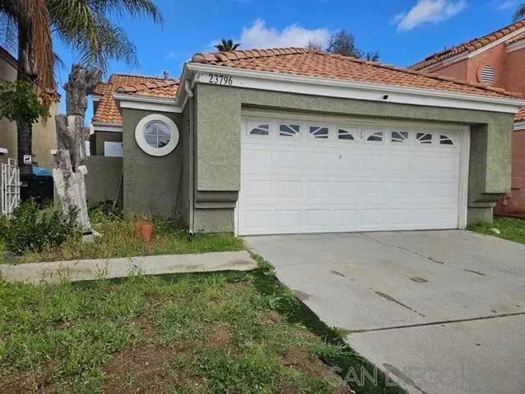 23796 Via Olivia, Murrieta