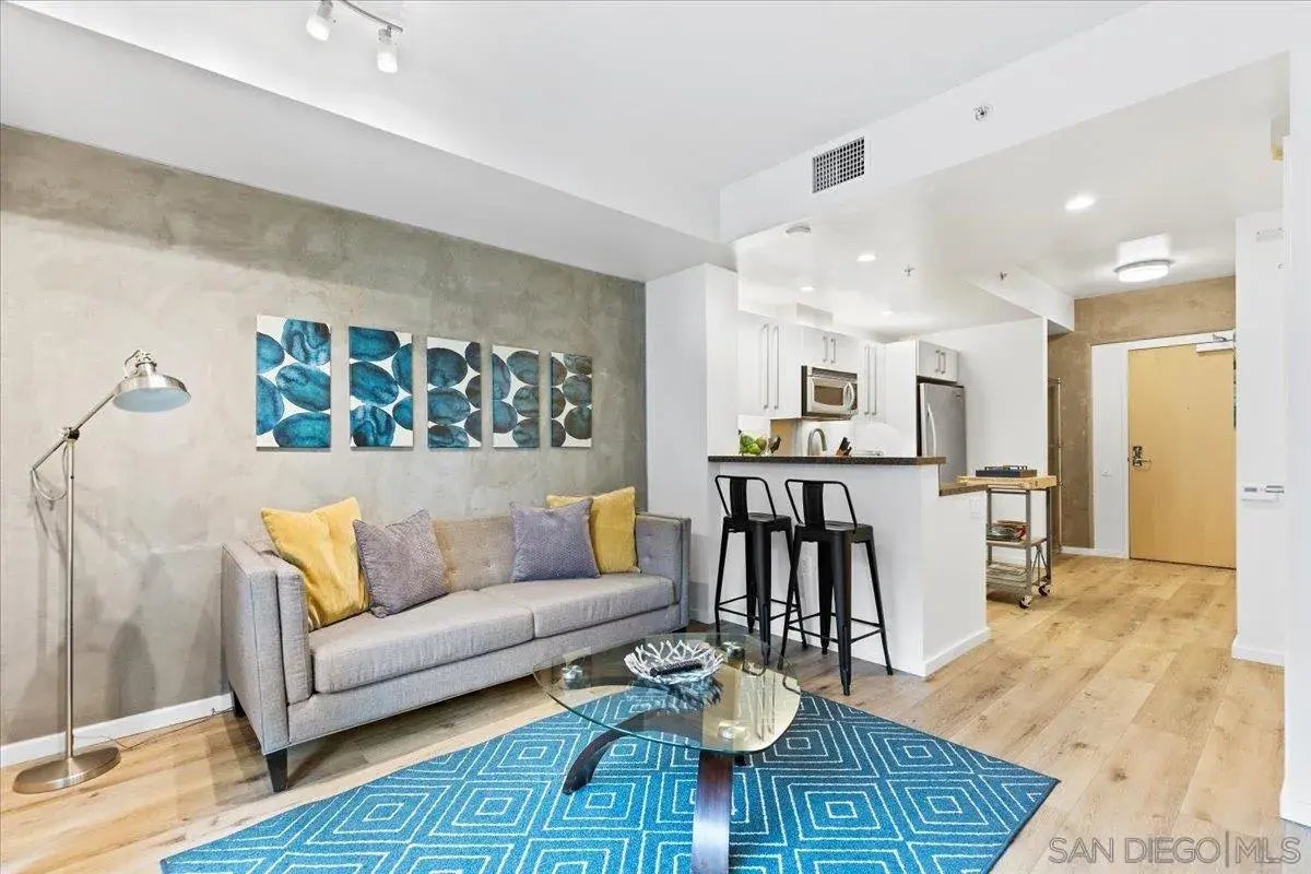 Photo of Listing #260004116