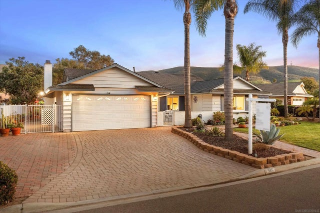 985 San Pablo Dr, San Marcos