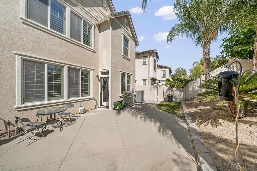 31937 Red Pine Way 80, Temecula