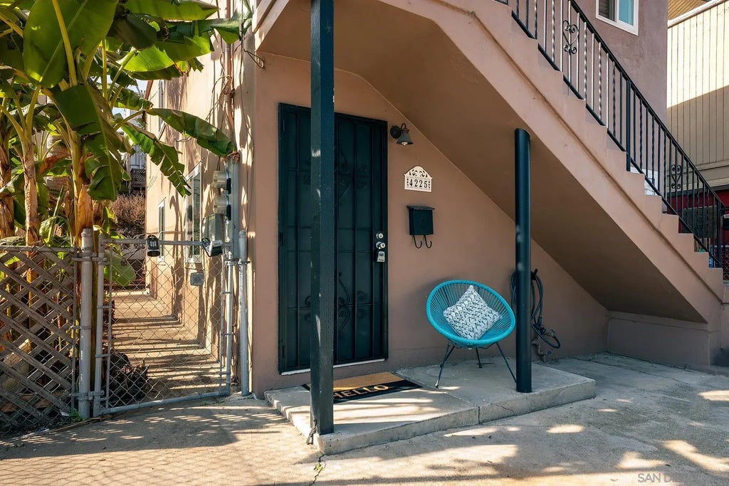 4225-4227 Whittier St, OCEAN BEACH