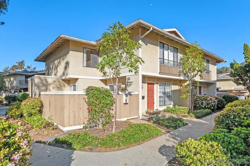 9640 Caminito Del Feliz, UNIVERSITY CITY