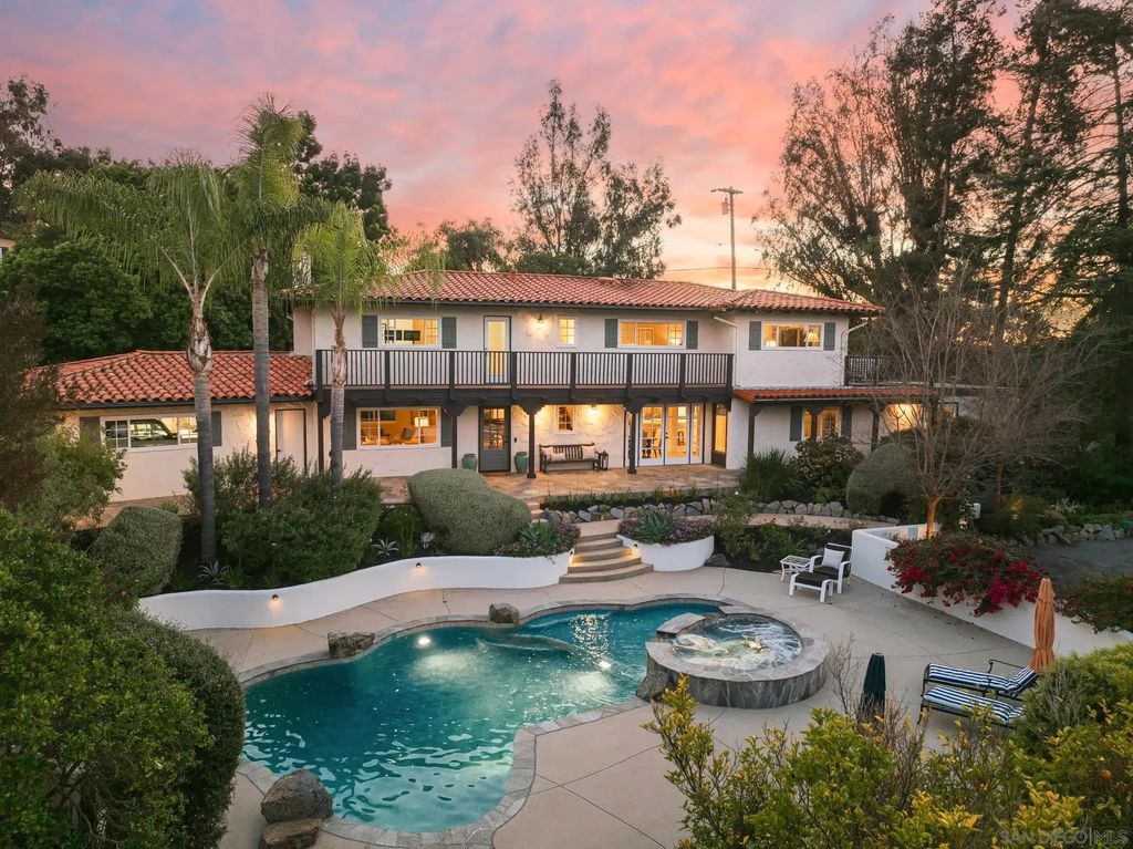 16462 Martincoit Rd, Poway