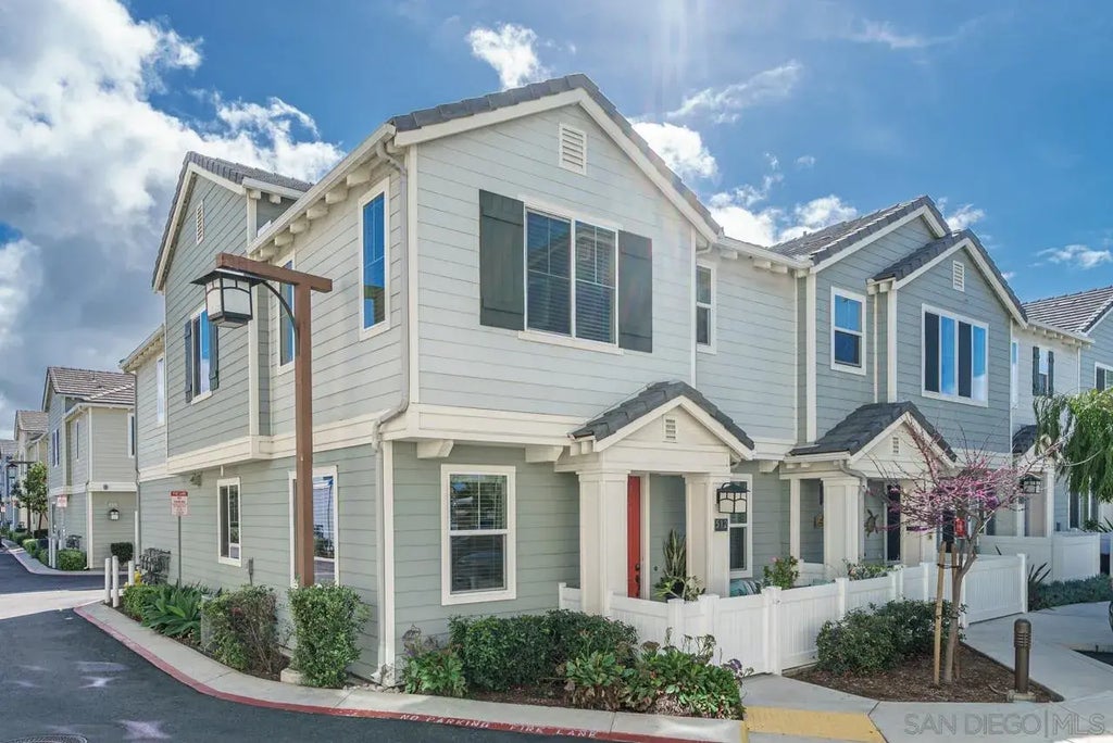 512 Heron Ln, Imperial Beach