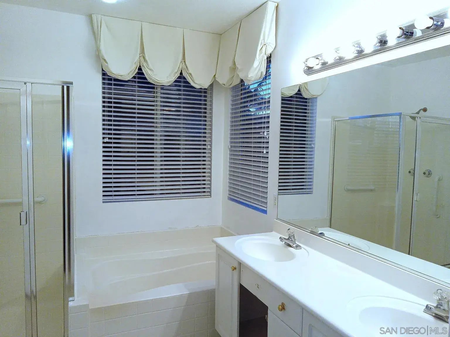 Photo of Listing #260005208