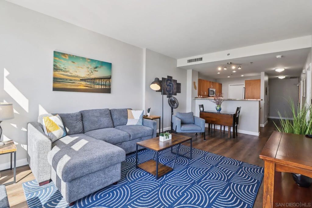 427 9th Ave 504, DOWNTOWN