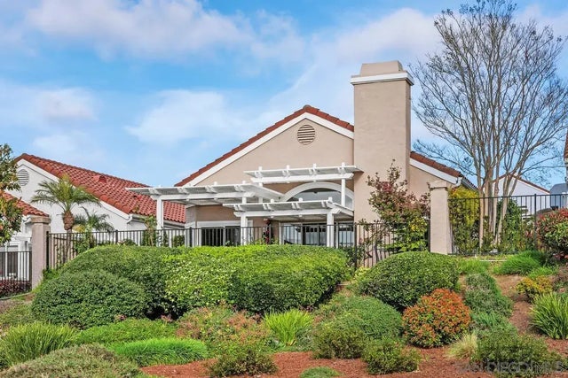 1225 Via Rafael, San Marcos