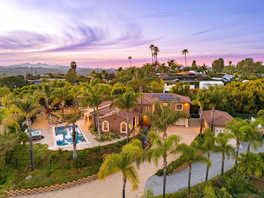 2624 Puebla Street, Escondido