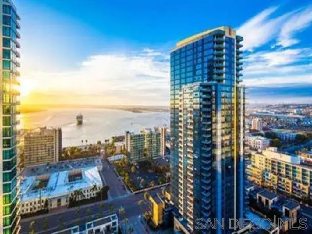 1262 Kettner Blvd 1004, Downtown (DT)