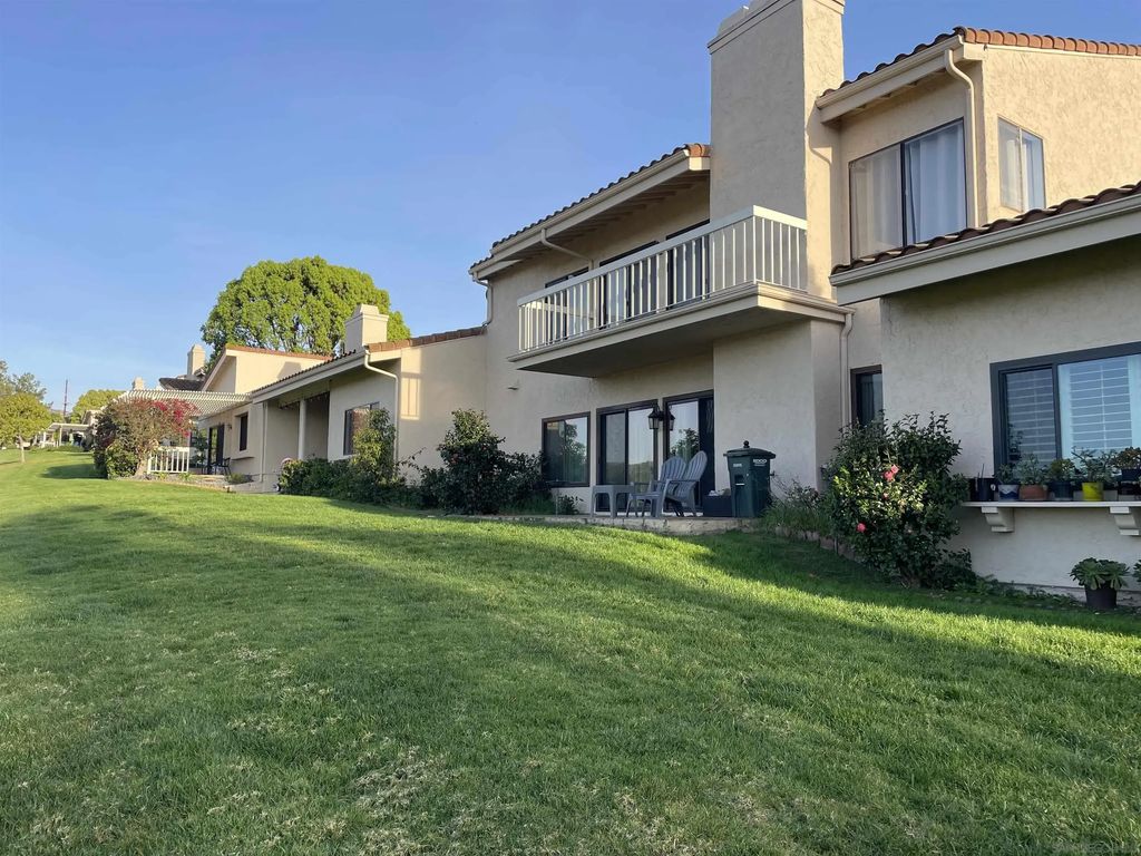 17780 Villamoura Dr., Poway