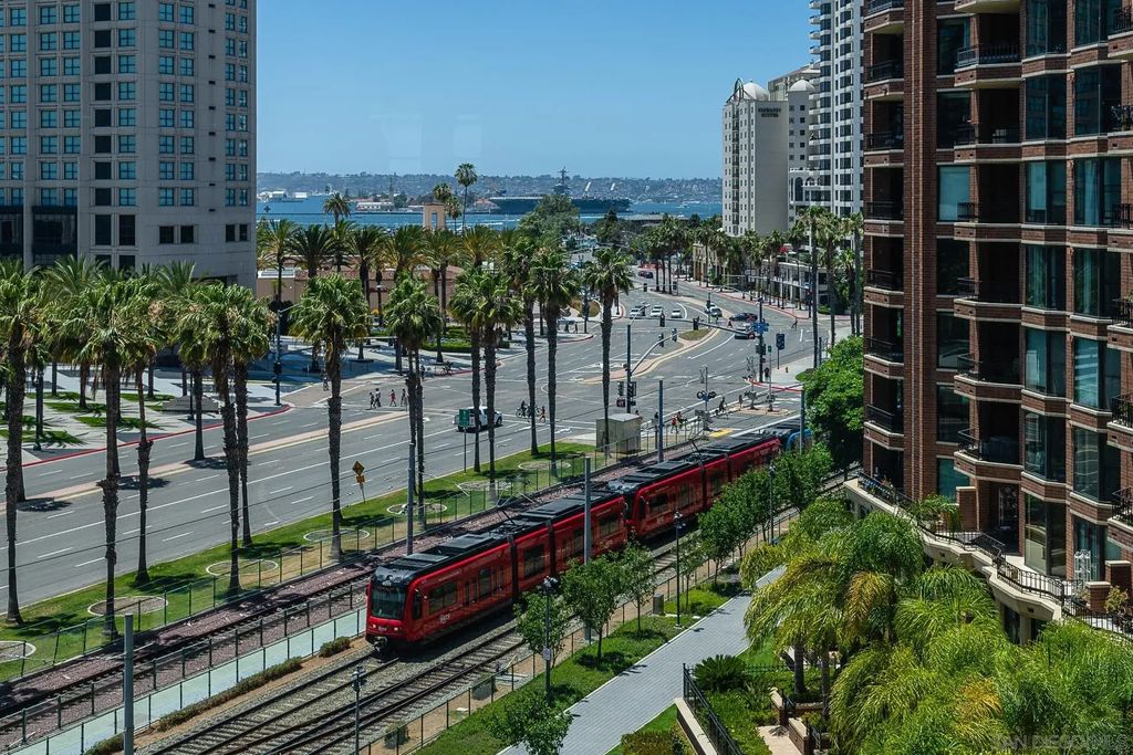 500 W Harbor Dr 720, DOWNTOWN