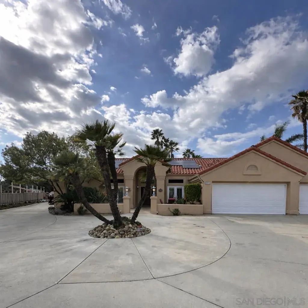 8914 Summerhill Pt, Alpine
