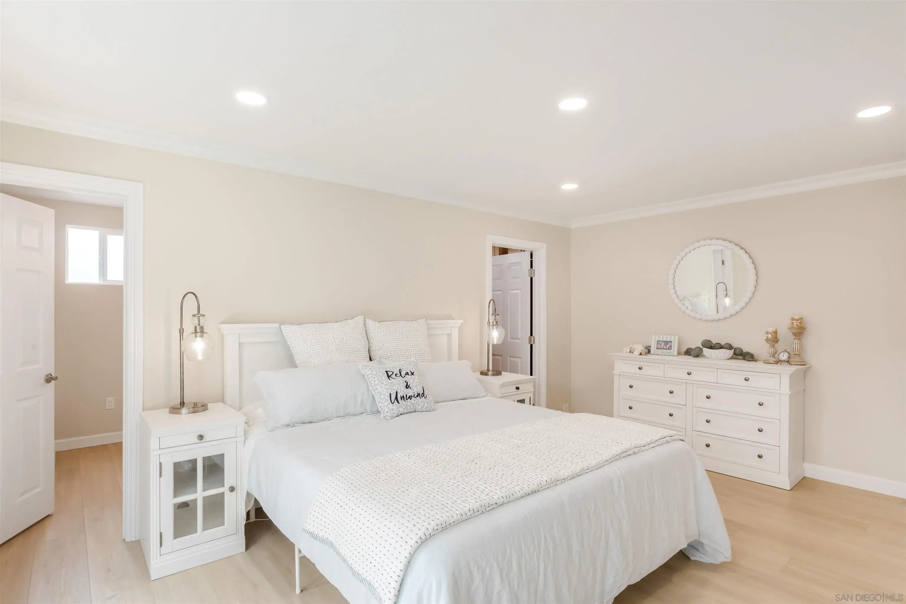 Photo of Listing #2600075