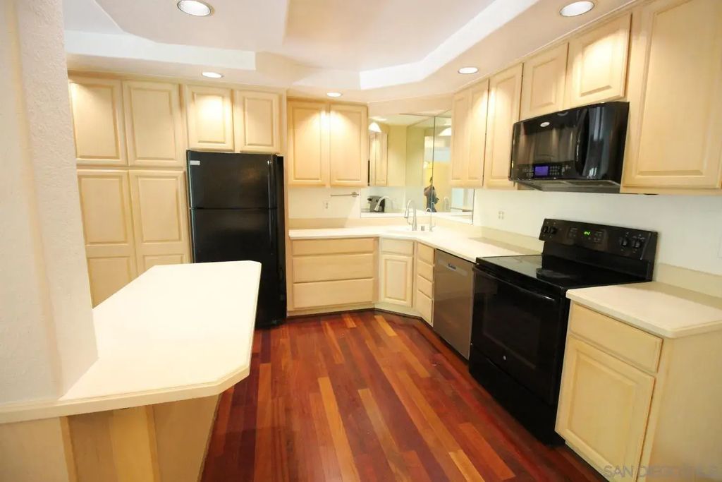 6780 Friars 373, MISSION VALLEY