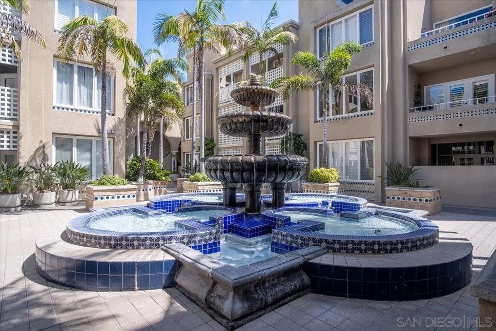 3956 Nobel Drive 203, UNIVERSITY CITY