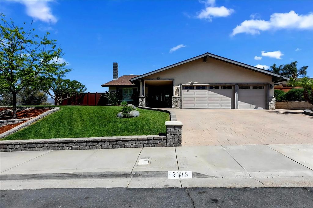 2185 Estela Dr, El Cajon