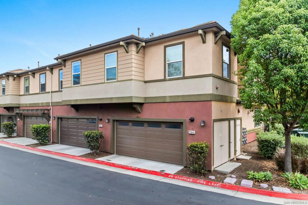 2754 Silver Medal Rd 5, Chula Vista