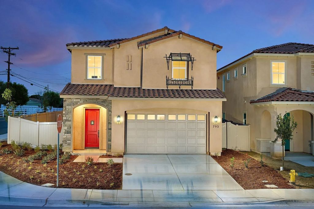 793 Michael Ct, Vista