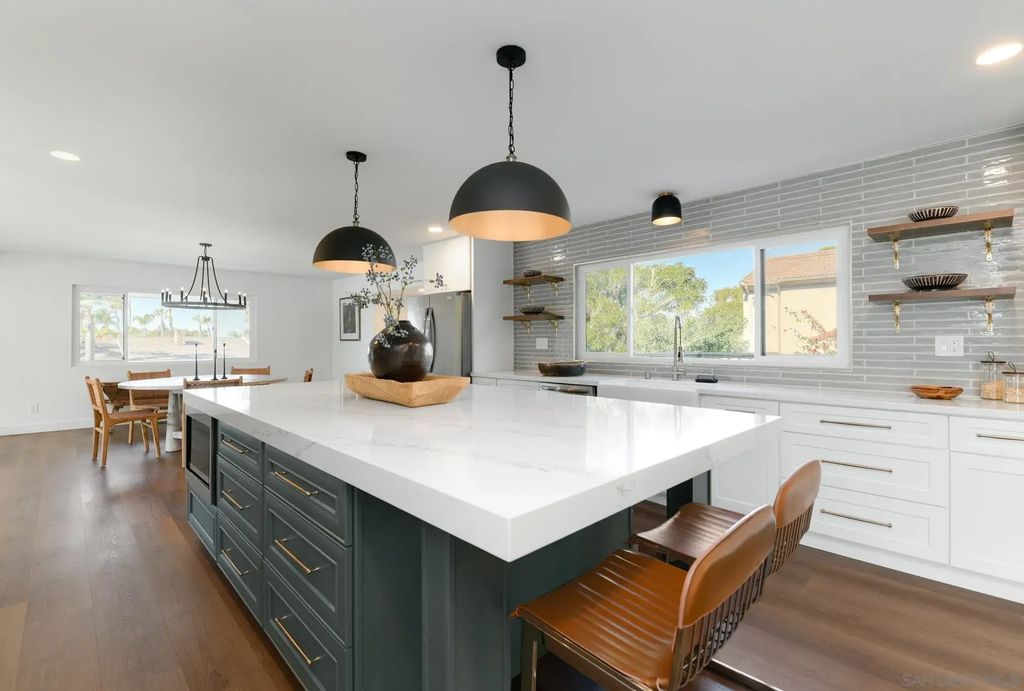 2904 Levante St, Carlsbad
