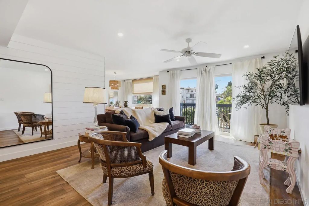 333 Orange Avenue 16, Coronado