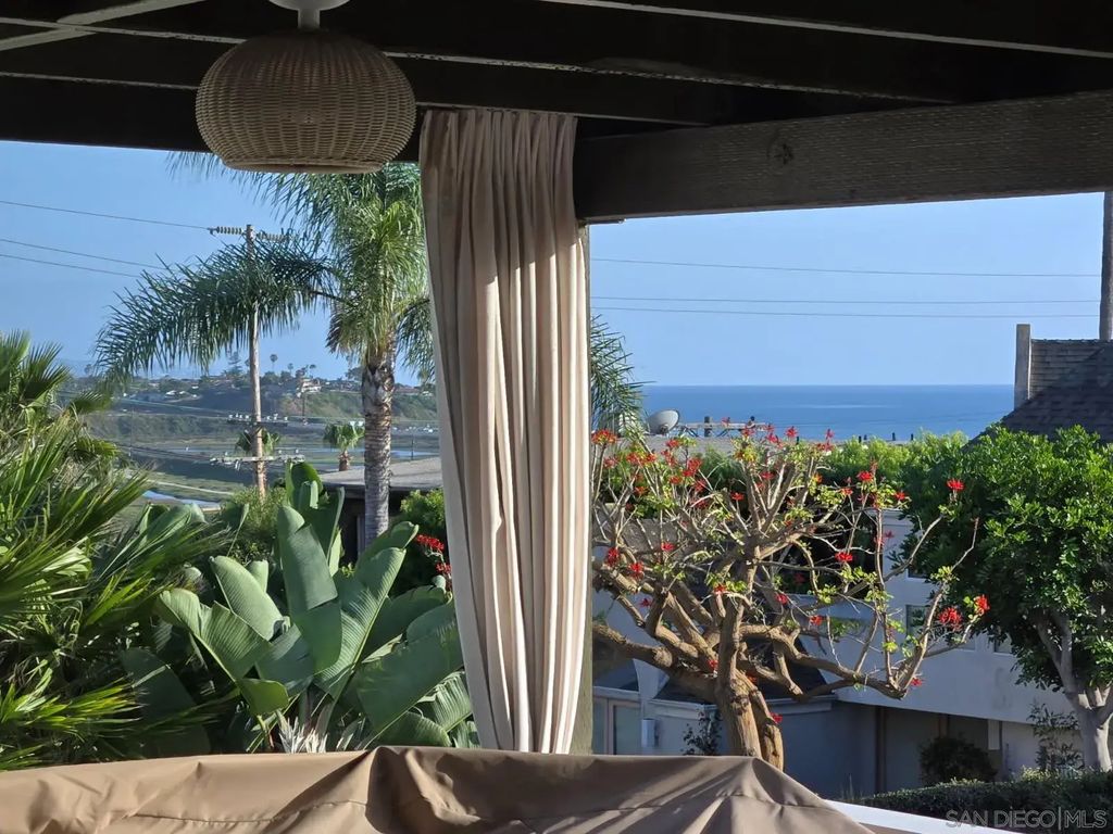 2449 Manchester Ave, Cardiff-by-the-sea