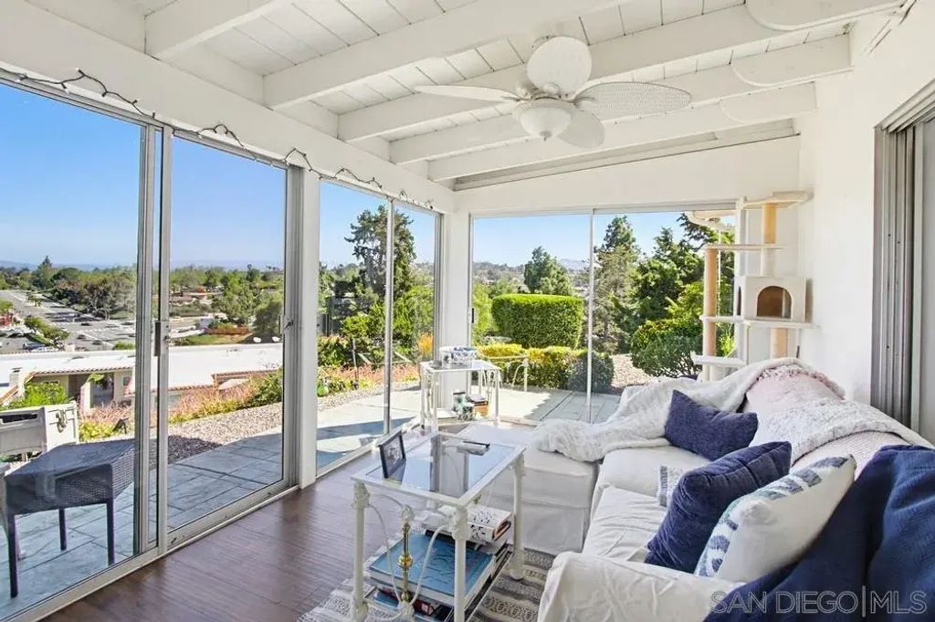 16677 Diaz Dr, RANCHO BERNARDO