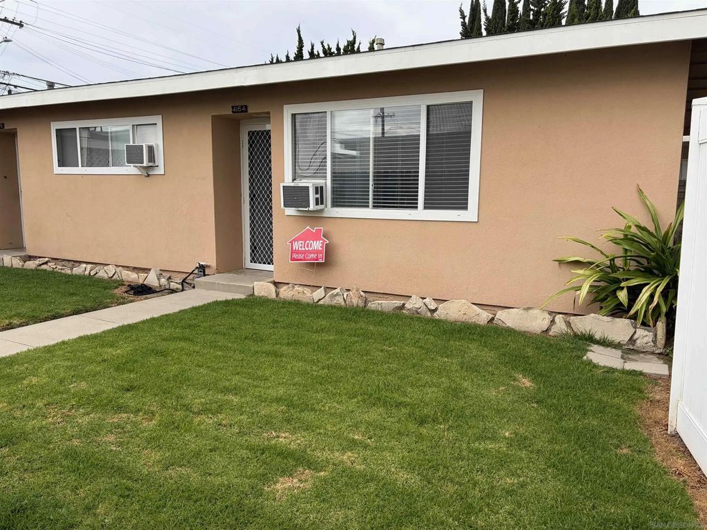 4162 Howard, Los Alamitos