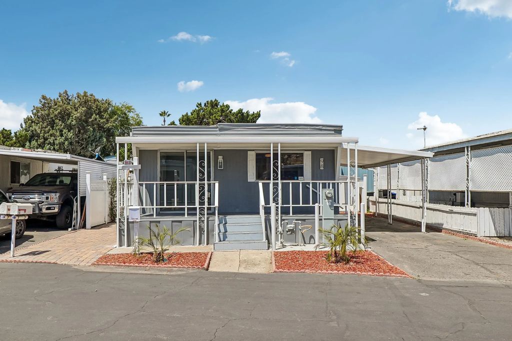 351 E Bradley Space 98 98, El Cajon