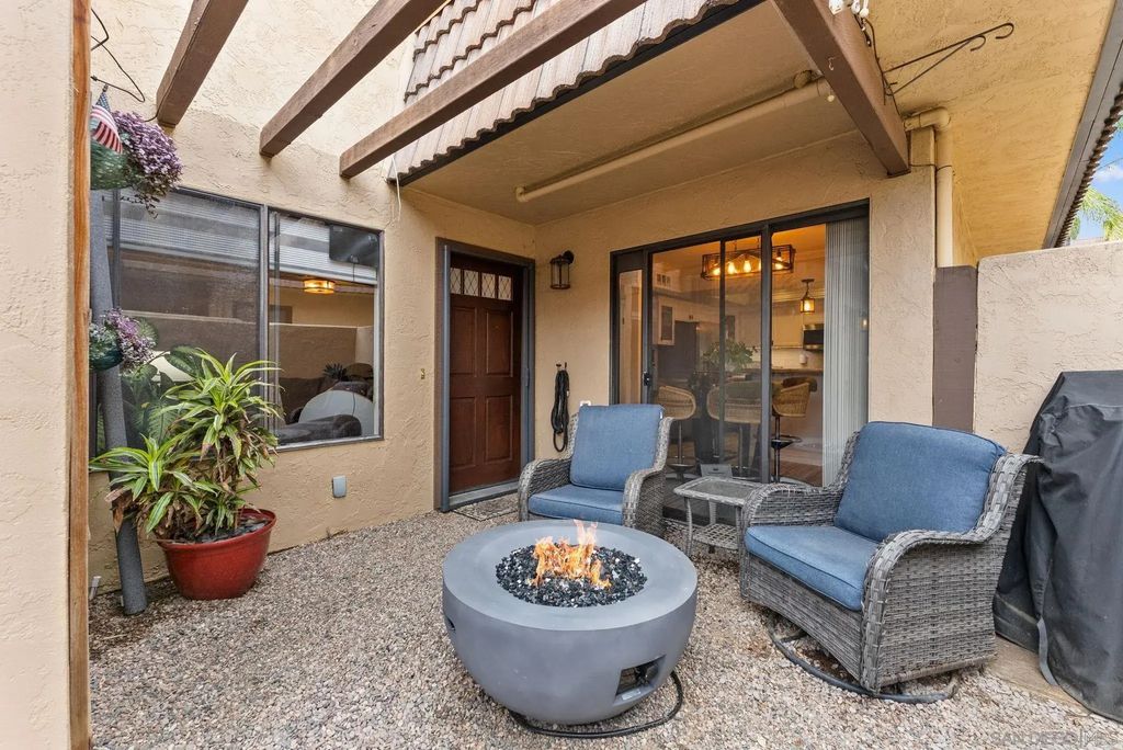 2119 Alpine Glen, Alpine