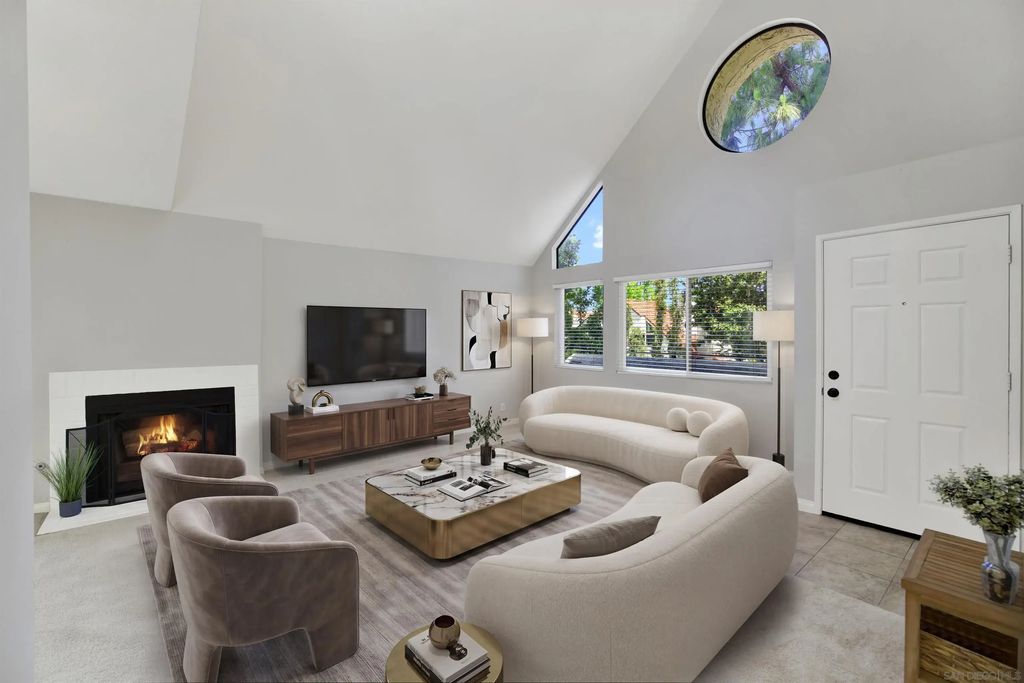 11850 Caminito Ronaldo 232, RANCHO BERNARDO