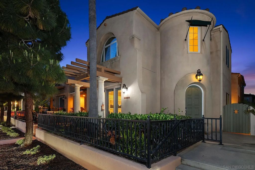 2924 Laning Road, POINT LOMA