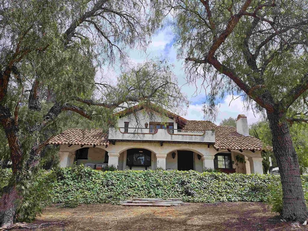 18055 Old Coach Rd, Poway