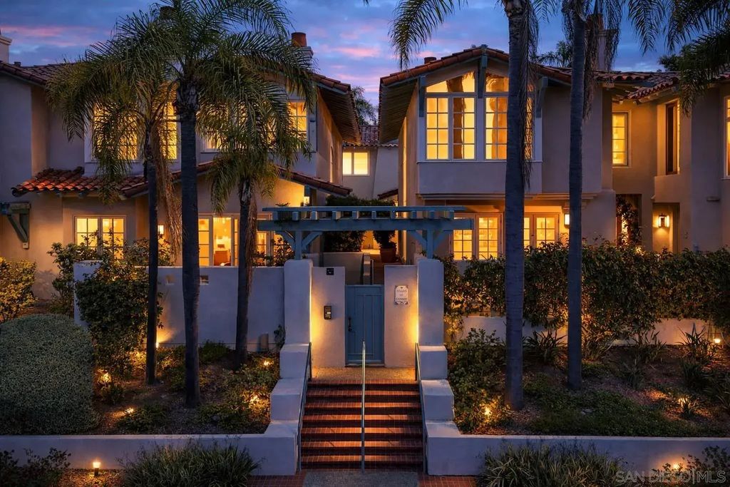 7713 Ivanhoe  Ave., La Jolla