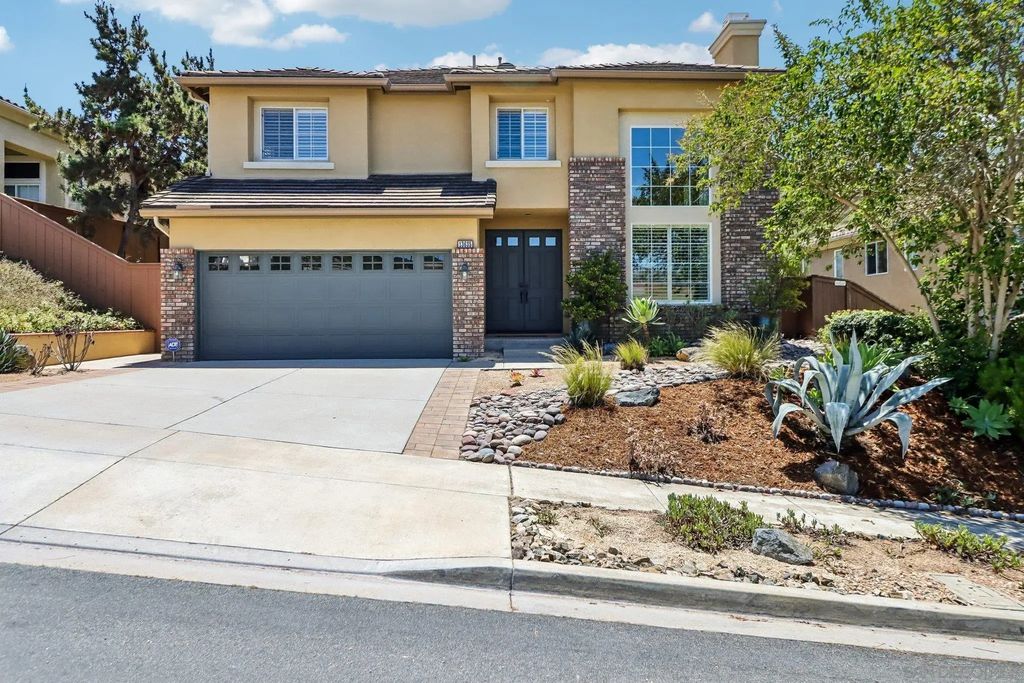 13635 Shoal Summit, Carmel (CRM)