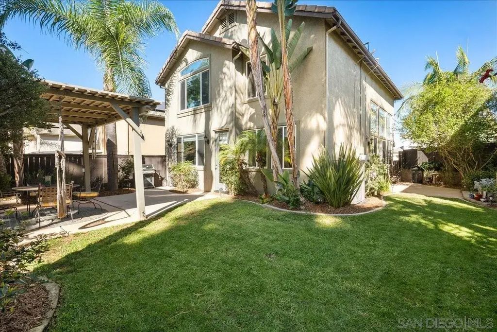 5471 Foxtail Loop, Carlsbad