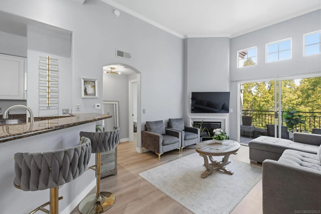 4155 Executive #e411, La Jolla