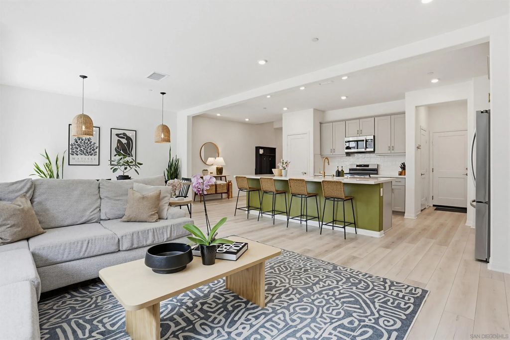 1739 Valley Oak, Oceanside