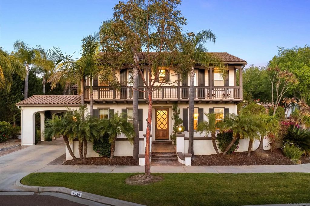 6230 Topiary St, Carlsbad