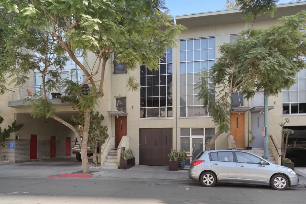 1575 Kettner, Downtown Area (DOWN)