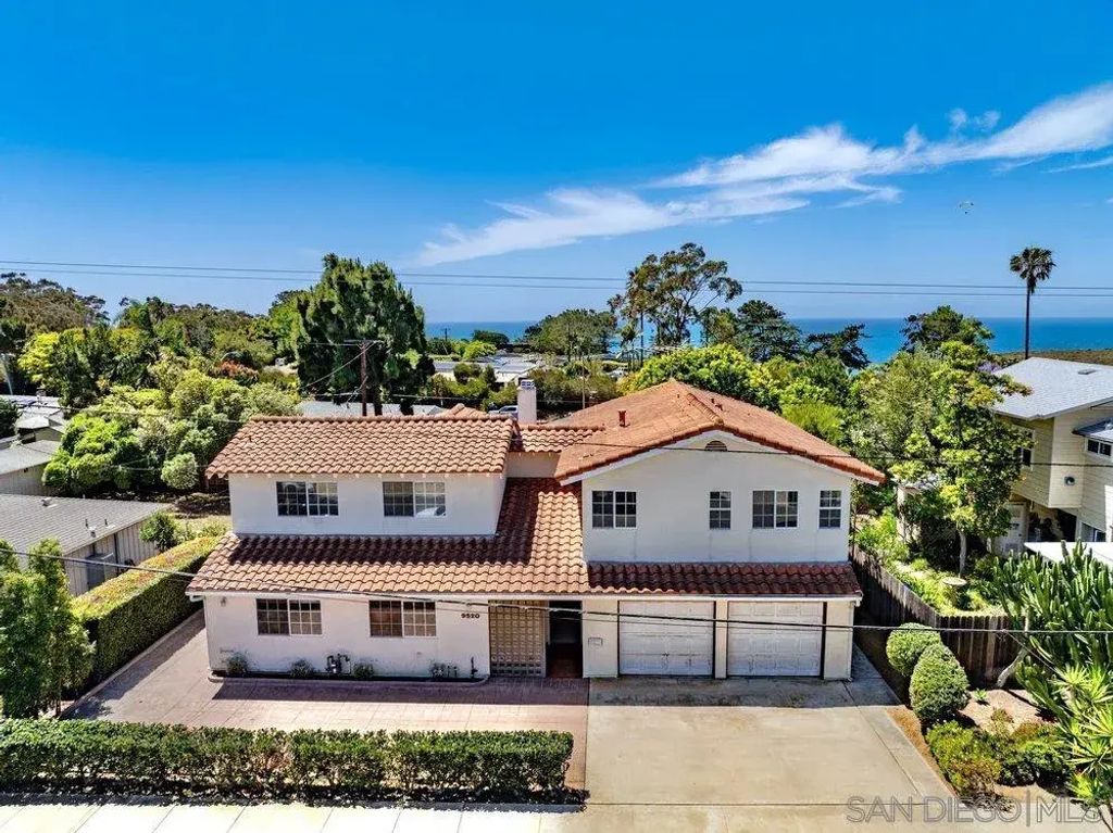9520 Poole St, La Jolla