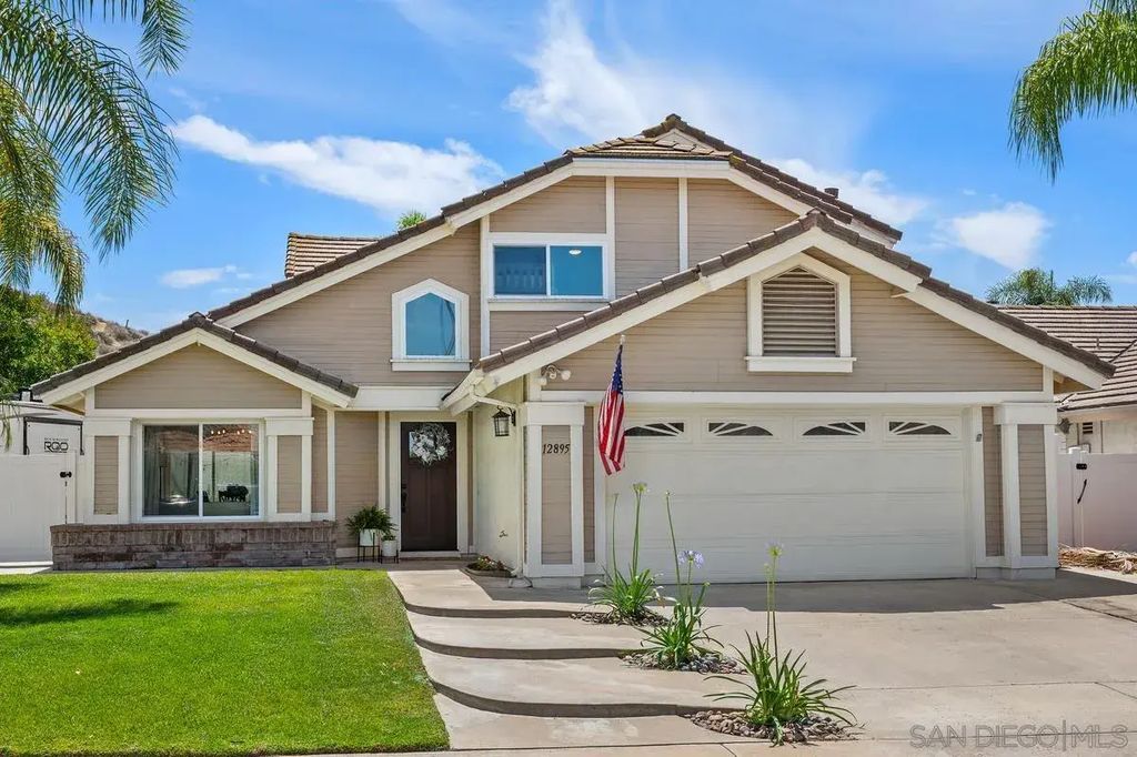 12895 Meseta Lane, Lakeside