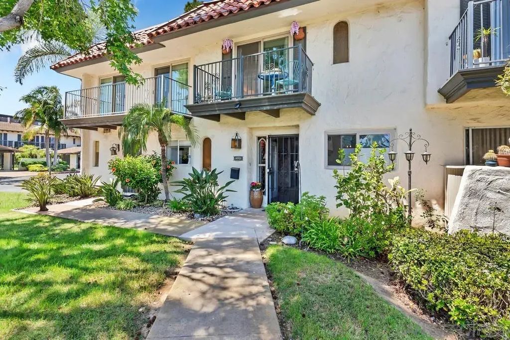 3232 Loma Riviera Drive, POINT LOMA