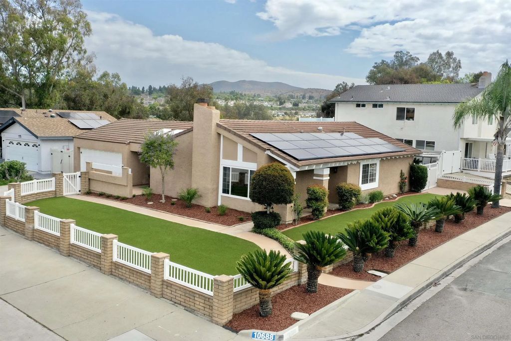 10696 Gabacho Drive, TIERRASANTA