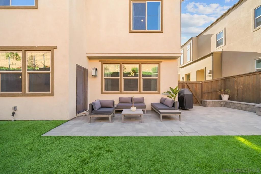 2208 Trevi Cir, Chula Vista